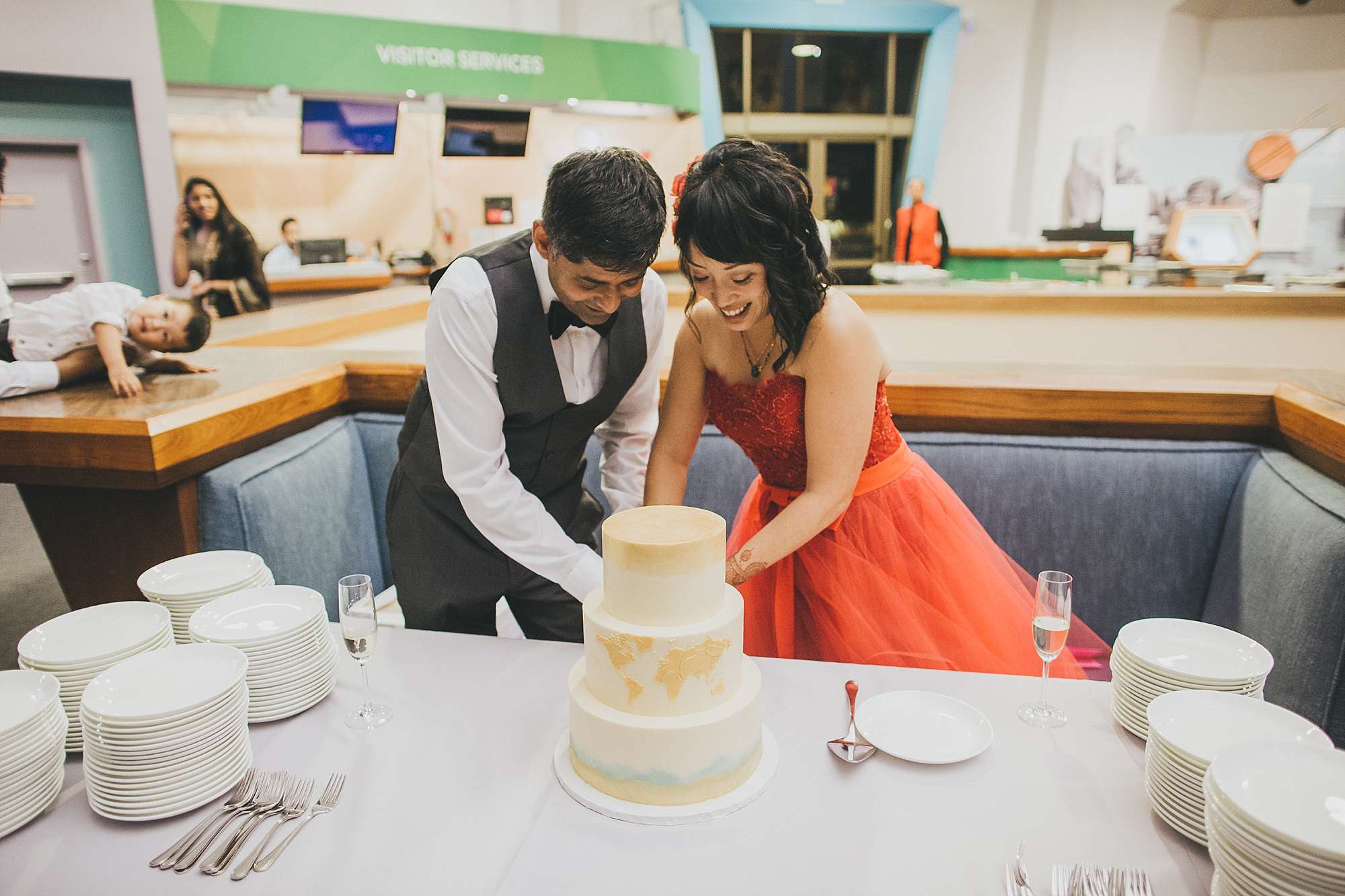 theresa&hemant_lawrence_hall_of_sciences_wedding_feature-1162