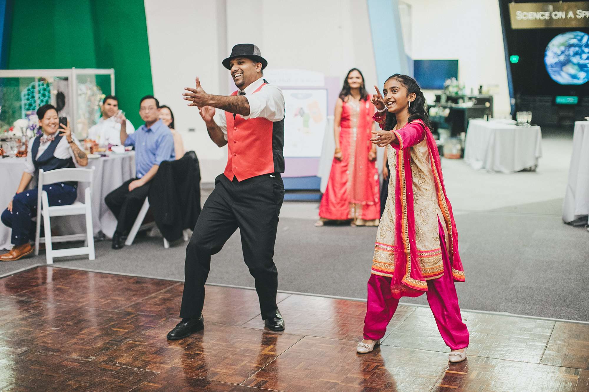 theresa&hemant_lawrence_hall_of_sciences_wedding_feature-1175