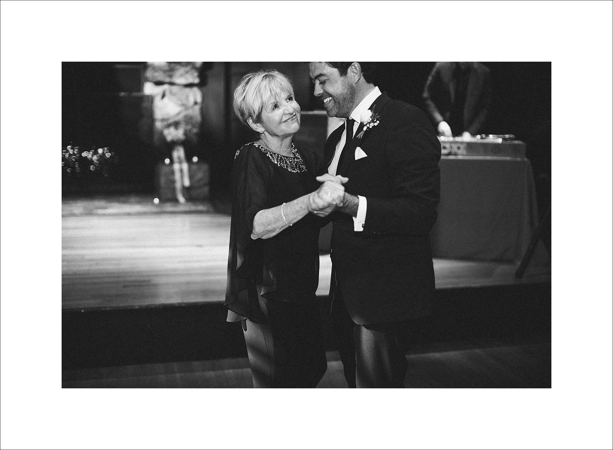 shari&chris_the_outdoor_artclub_wedding-1128