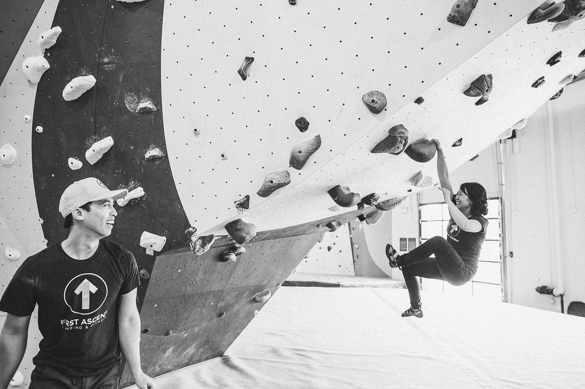 susie&brian_first_ascent_climbing_galerie_f_Illinois_Centennial_Monument-1011